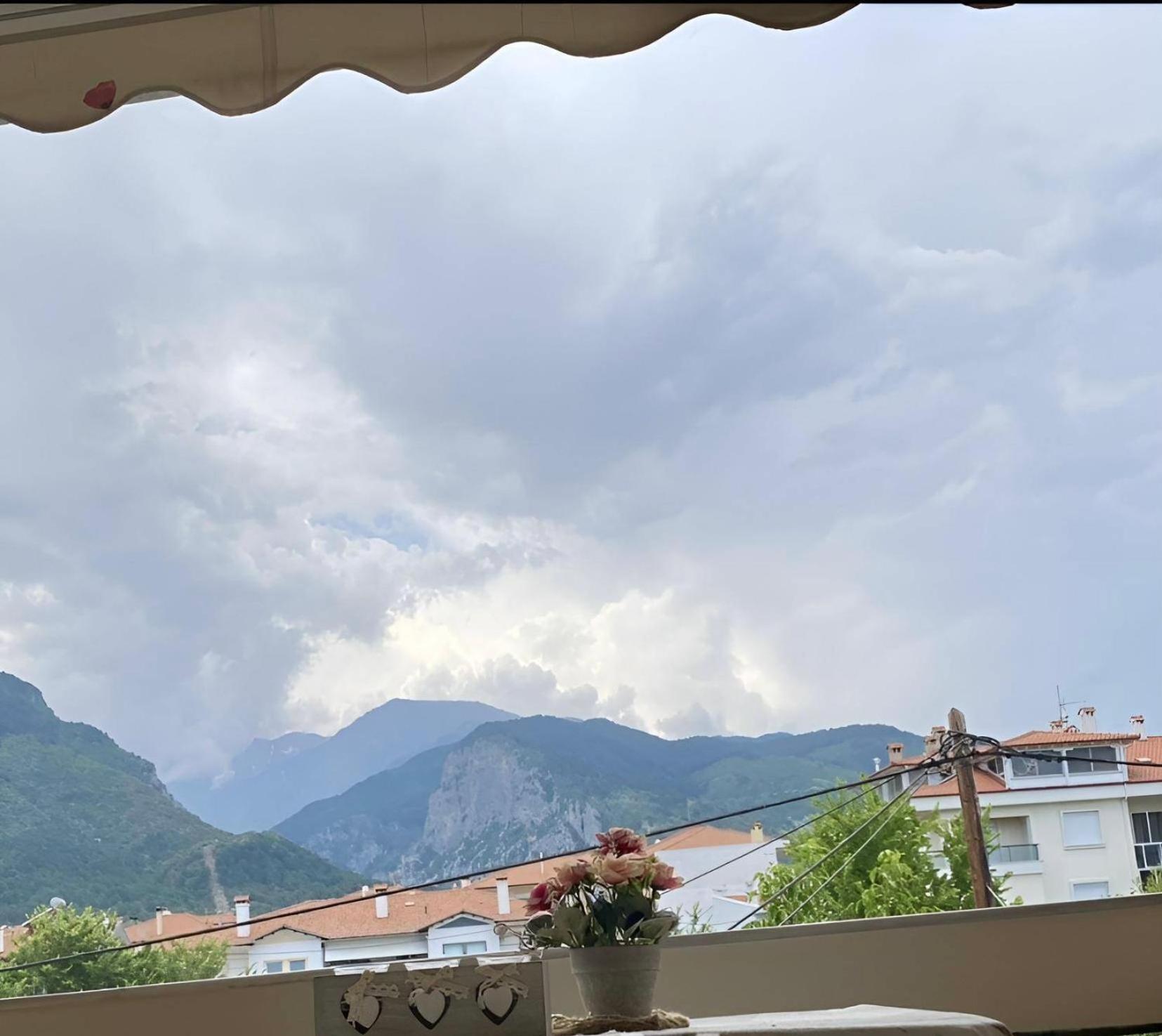 Appartement Στη Γοητεία Του Ολύμπου à Litochoro Extérieur photo
